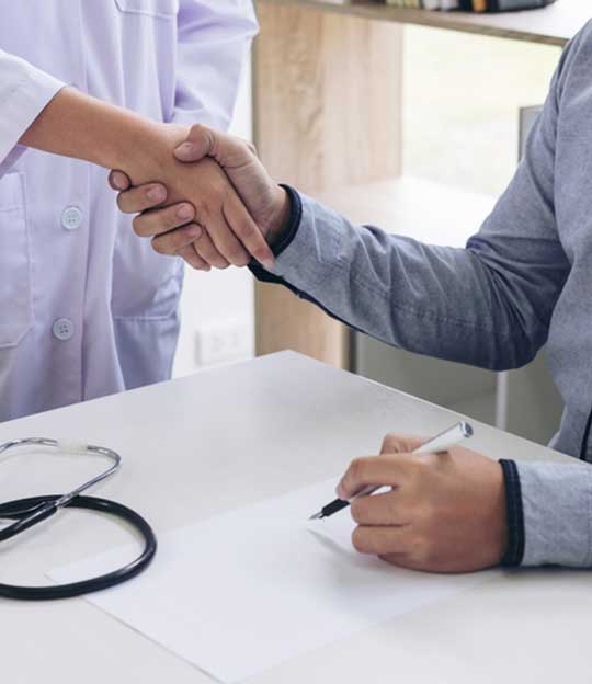 Doctor-and-Patient-Shaking-Hands-After-Successful-Cryoablation