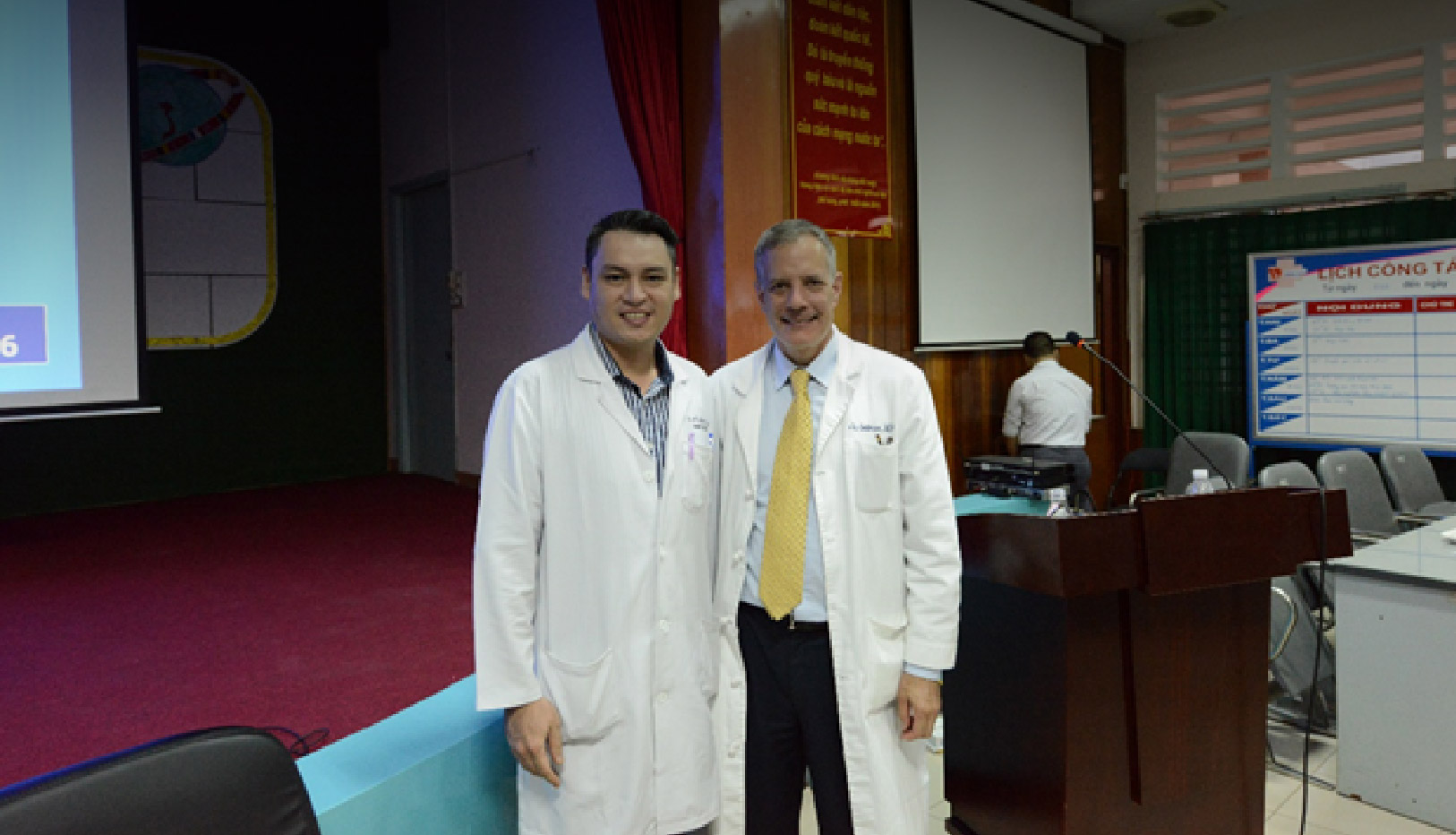 Dr.-Hung-Do-and-Dr.-Joel-Gelman